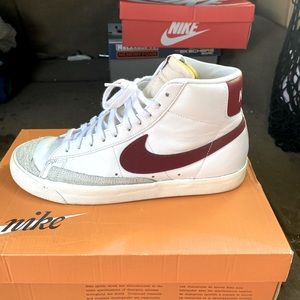 Men’s NIKE “BLAZER”